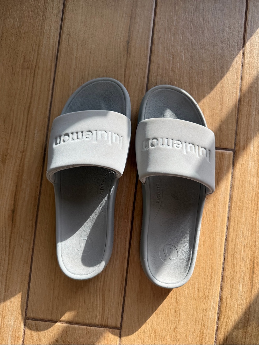 Lululemon Men’s Slide sandals in gray